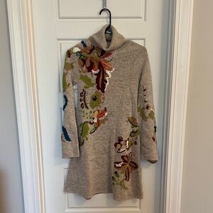 Floral Embroidered Long Sleeve Dress - Beige